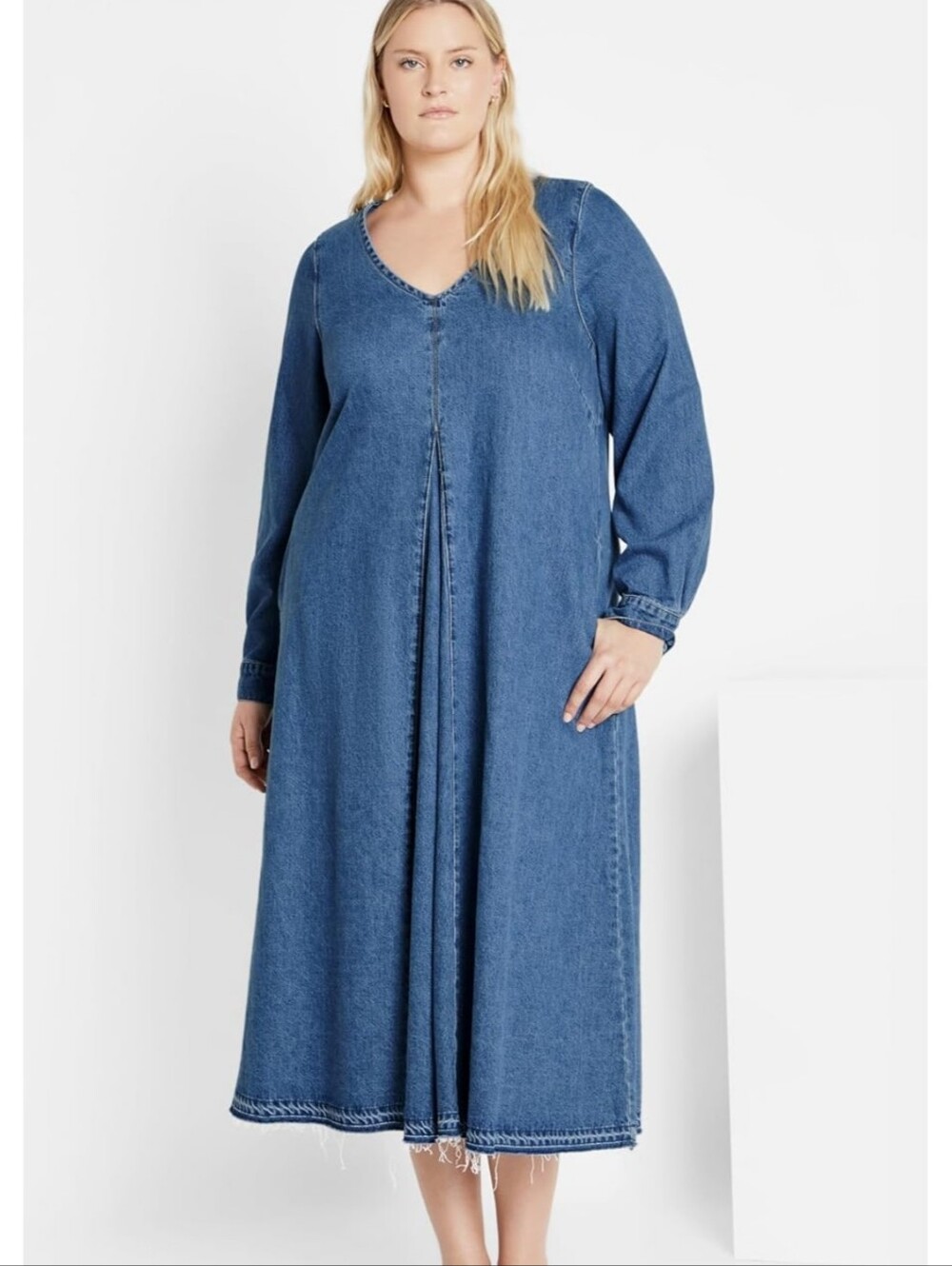 NWT Denim V‑Neck Long Sleeve Dress — Blue